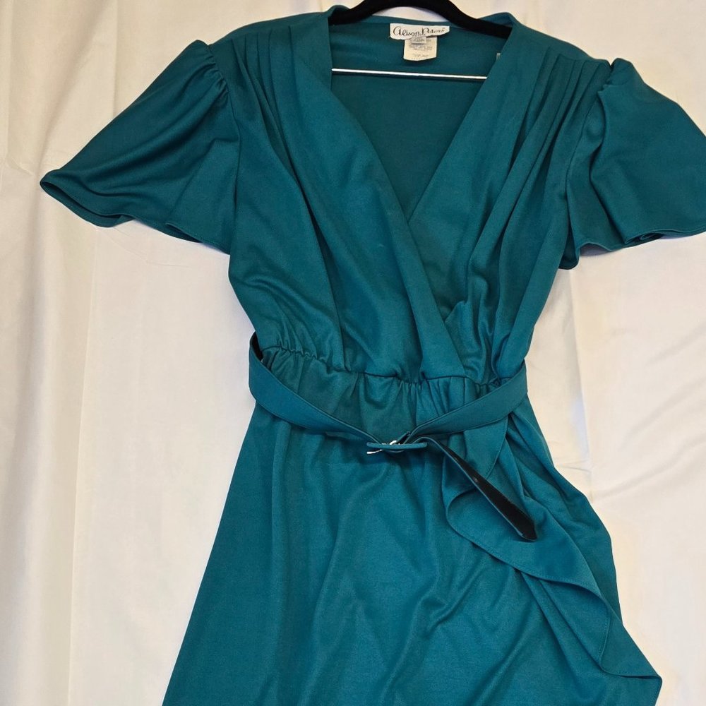 Vintage Alison peters dark green dress w/belt, size 10, made in the U.S.A